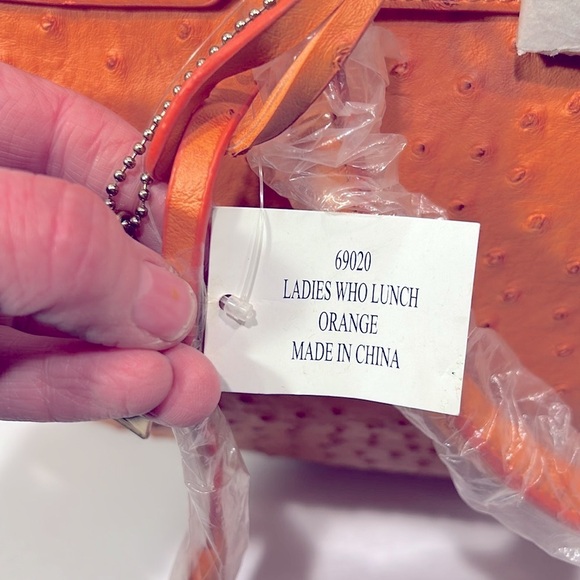 New Penelope Ann "Ladies Who Lunch" Orange Pebbled Roomy Bag Purse Crossbody - Picture 2 of 11